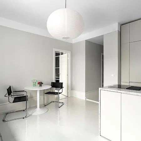 Harju 8 - Stylish - Minimalist - Location Helsinki